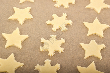 高筋面团圣诞节烘烤饼干假期雪花星星食物面包师甜点面团庆典糖果食谱背景