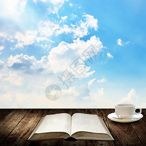 咖啡杯 有一本好书 放松概念背景