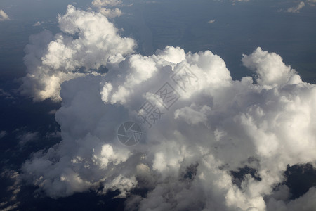 云风暴海洋旅行飞机气氛天堂空气天空日光天气背景图片