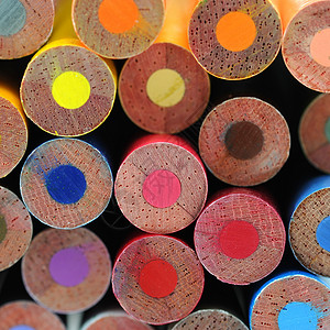 彩色笔蜡笔光谱铅笔幼儿园绘画背景图片