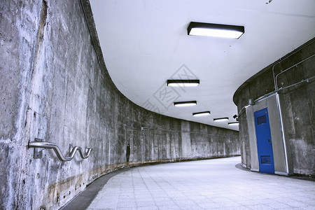 地下难看的东西地铁走廊-没有人高清图片