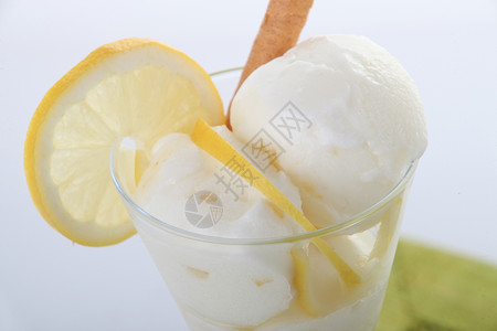 柠檬味冰淇淋冰淇淋加石灰wedge背景