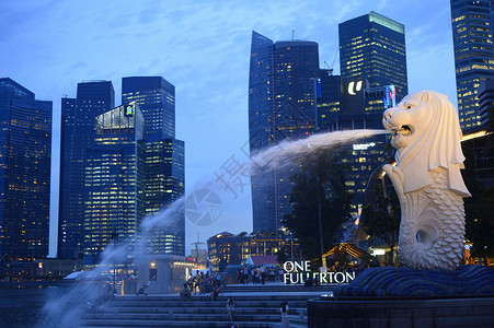 城市喷泉建筑学晚上高清图片