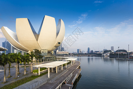 码头景观新加坡科学馆观景台建筑景观场景博物馆码头市中心天空城市旅游地标背景