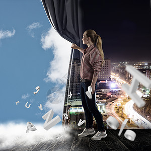 年轻女人拉着窗帘看云彩烟雾入口天空场景过渡场地天堂出口框架极乐背景图片