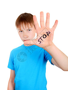 带着拒绝的手势的孩子青春期邮票小伙子青少年手臂棕榈时代字母信号少年背景图片