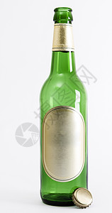 装有皇冠封印的空绿色啤酒瓶背景图片