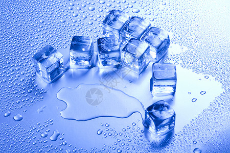 冰立方背景 新鲜蓝色主题反射食物气泡积木宏观玻璃正方形液体团体酒吧背景