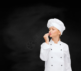 好听微笑的女厨师露出美味的标志美食食物服务帽子面包师酒店成人餐厅管理人员工作背景