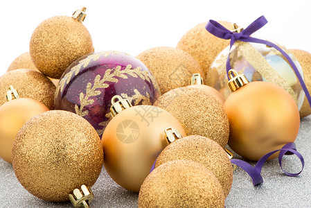 金色漂浮球金金色圣诞球装饰装饰品庆典火花灯泡魔法乐趣假期圆圈金子背景