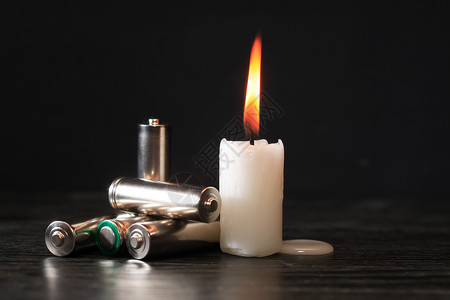 电池和蜡烛背景图片
