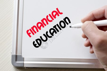 写在白板上的金融教育经济老师债务人士公司课程学习学校尖端货币个人的高清图片素材