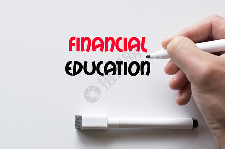 写在白板上的金融教育经济训练公司人士学习货币开支商务债务男人收入高清图片素材