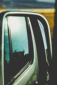 汽车内外饰车内外后视镜速度日落旅行航程玻璃回忆安全汽车车辆镜子背景