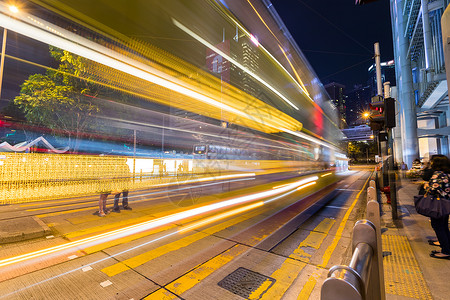 香港晚上的交通繁忙商业速度街道天空公司踪迹建筑运输生活隧道匆忙高清图片素材