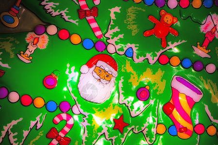 寒假招生海报新年明信片树灯礼物玩具圣诞礼物壁纸卡片雪人彩灯寒假圣诞背景