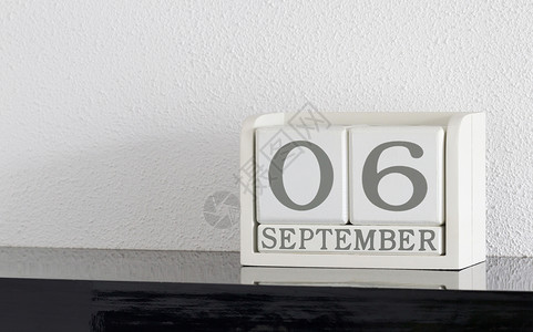 白区块日历目前日期 9月6日和11日反射框架假期死亡黑色白色派对历史会议节日背景图片