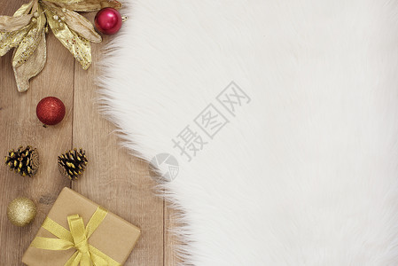 设计寒假补习班圣诞节快乐 寒假概念 - 舒适的家庭球礼品锥 金他们背景