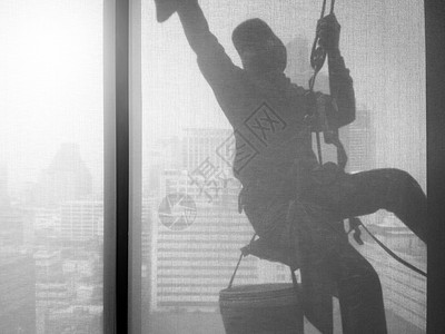 窗台办公大楼清洁人员图像的休光片海绵高楼镜子窗户水器办公室保险反射清洁工设施背景图片