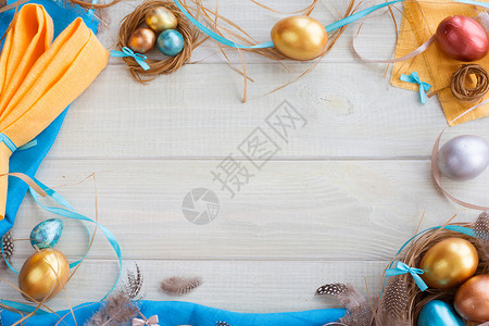 丝带边框复活节快乐边框框架庆典乡村耳朵兔子金子传统蓝色织物木头食物背景