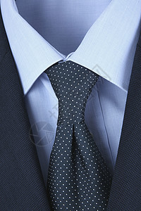 男性衬衫领带和外套男人时尚优雅白色夹克蓝色概念背景图片