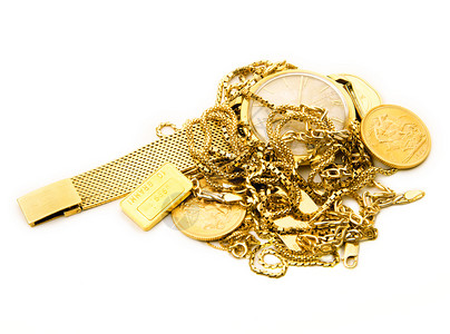 白色背景的金色对象概念金子店铺链子危机金属金条宝石珠宝避风港背景图片