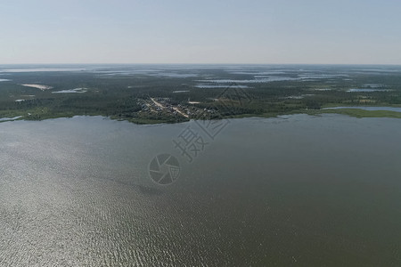 圣十字湖俄罗斯针叶林高清图片