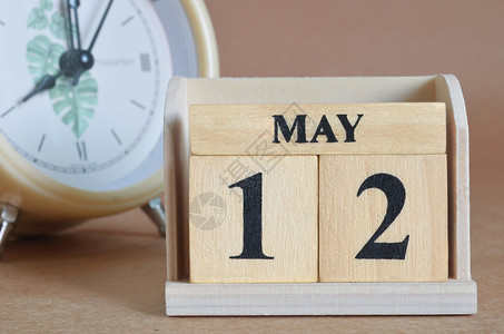 12数字素材5月12日森林生日标题假期笔记礼物工作手表时间周年背景
