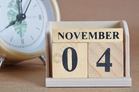 11月4号季节周年立方体时间礼物标题办公室纪念日笔记手表背景图片
