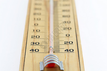 近身木制温度计 孤立的白色背景玻璃热浪红色温度计天气气象预报摄氏度乐器气候关闭高清图片素材