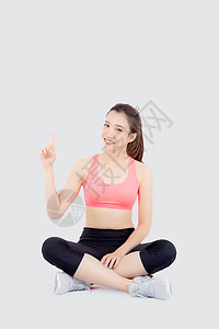 美丽的肖像 年轻的年轻女性在体育锻炼中充满自信手指福利女士衣服幸福女孩运动装身体微笑训练健身房高清图片素材