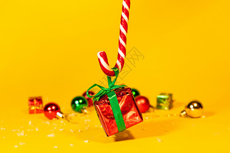 圣诞装饰手绘红色手杖糖丝带圣诞老人高清图片