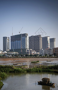 从中国大陆的塔帕Taiipa看酒店度假村城市金光大道天际游客风景摩天大楼景观背景图片