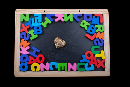 由木制的彩色字母课堂孩子教育标题训练字幕学习商业公司幼儿园有创造力的高清图片素材