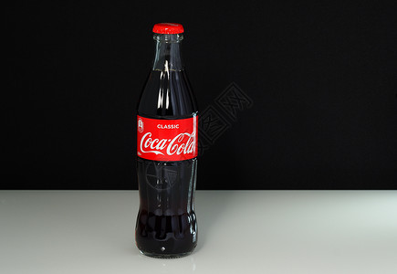 可口可乐玻璃瓶白色的大的高清图片