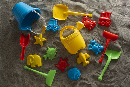 小海滩小游戏玩具运动会闲暇儿童教育建造乐趣假期太阳游戏背景图片