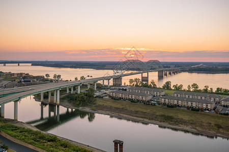 背景孟菲斯密西西比河上日落公路天空运输娱乐夕阳公园太阳背景