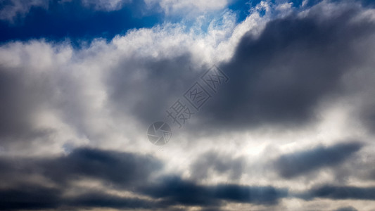 暴风雨前的乌云背景天空天堂风暴飓风场景季风危险气候压力天气对比高清图片素材