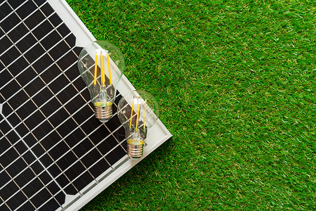 太阳能草坪灯绿色的太阳能板高清图片