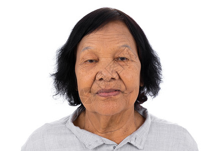 白背景孤立的亚洲高龄妇女快乐祖母头发成人母亲幸福女性工作室退休老年自信的高清图片素材