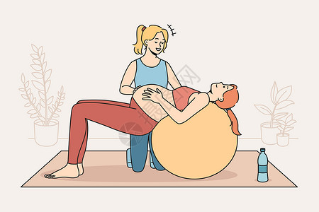 孕瑜伽女教练帮助怀孕妇女锻炼运动;设计图片