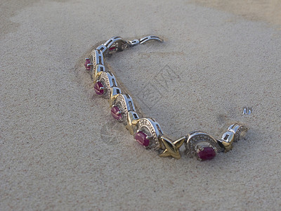 红宝石般海滩丢失的宝藏 奢华 礼物 稀有的 海上 昂贵的 海滩 宝石 水背景