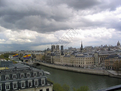 巴黎 多于 圆顶 游客 地标 法国 欧洲高清图片