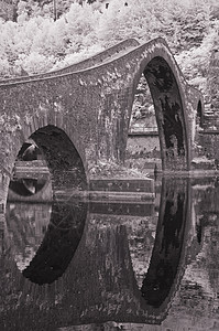 魔鬼桥 加法尼亚纳 意大利 国家 刮刀 采石场 建筑学图片