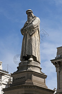 达·芬奇米兰莱昂纳多·达芬奇雕像背景