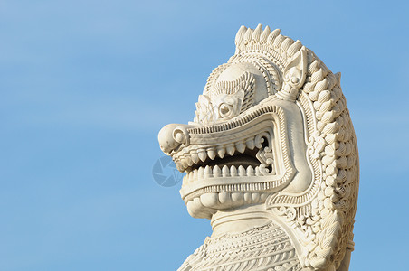 古老的守护神狮子雕塑 在塔伊兰寺庙前 神话图片