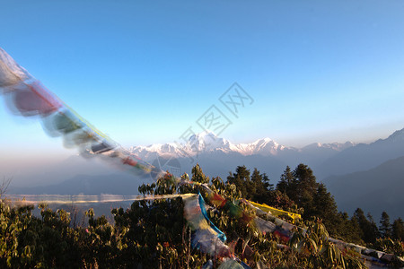 向庞坡山鬼探险 寒冷的 假期 职业 游客 潘山背景图片