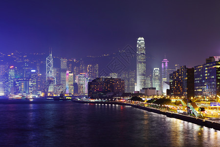 晚上在香港 顶峰 城市景观 摩天大楼 天际线 市中心地标高清图片素材