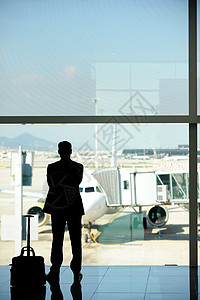 机场的生意人背景图片