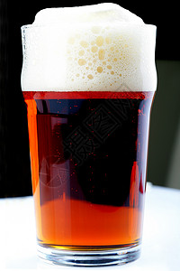 啤酒杯 泡沫 玻璃 喝 贮藏啤酒背景图片